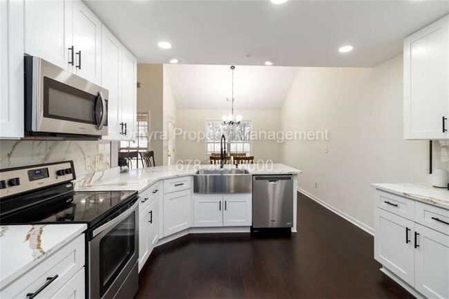 Building Photo - Beautiful 4 Bedroom House in Grayson!