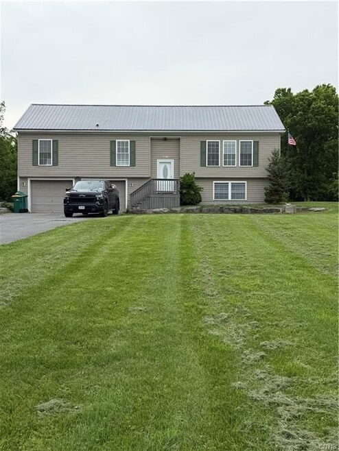 Building Photo - 26515 NY-283