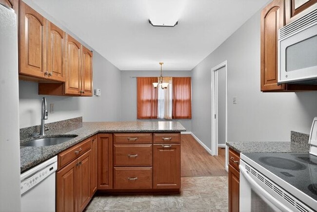 Building Photo - 85 Brookeside Pl