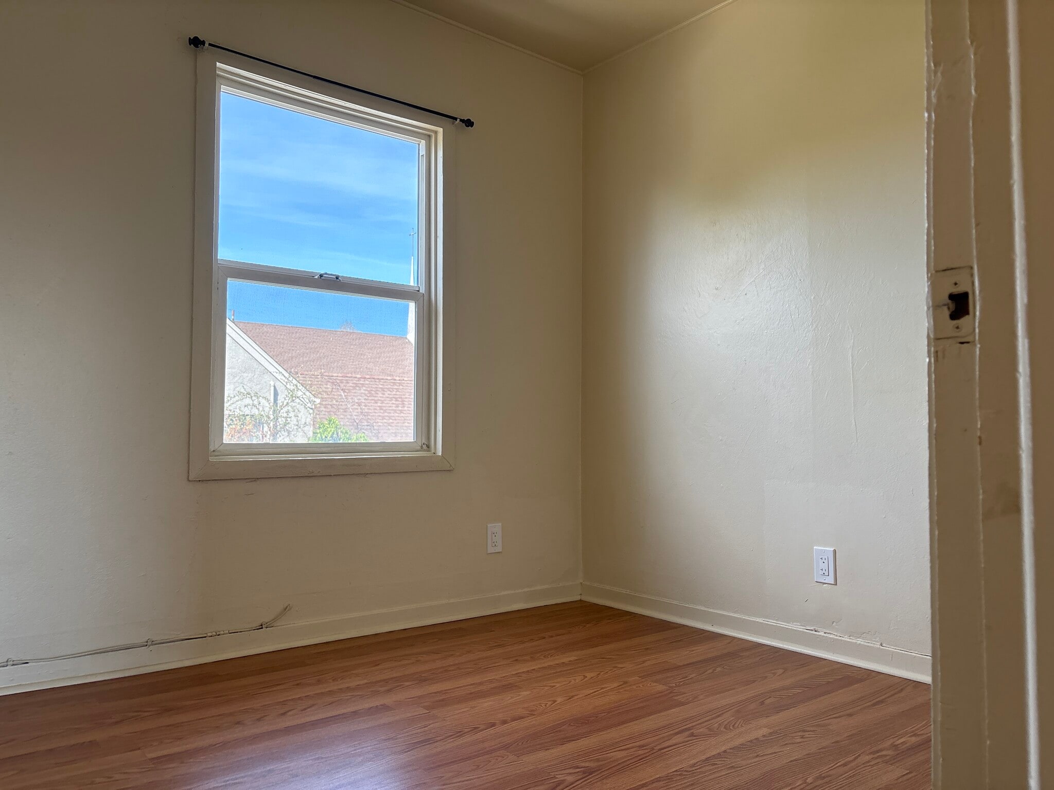 Bedroom 2 - 124 Lewelling Blvd