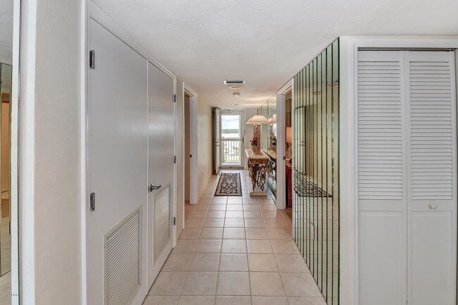 Building Photo - 3333 S Atlantic Ave