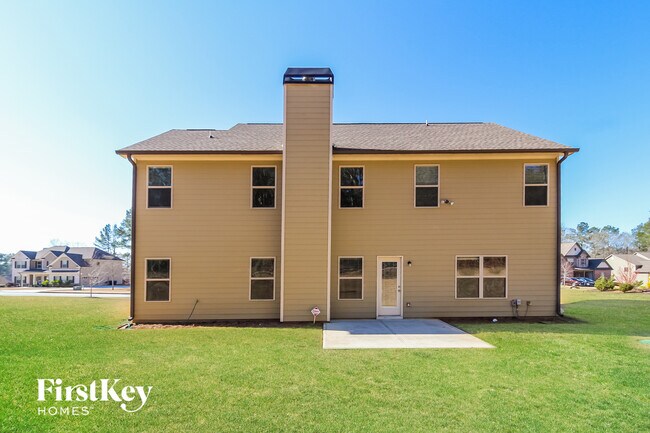 Building Photo - 1810 Cedar Oaks Ln
