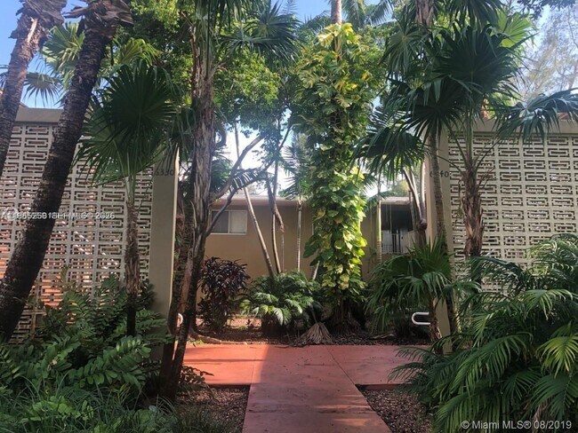 Building Photo - 6330 SW 79th St