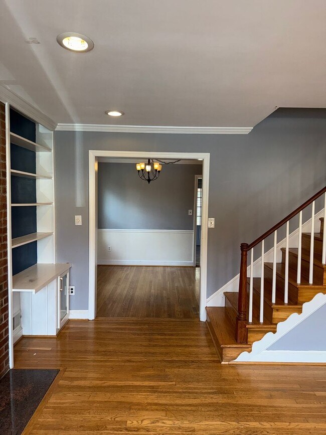 Building Photo - Charming 3-Bedroom Home in Silver Spring