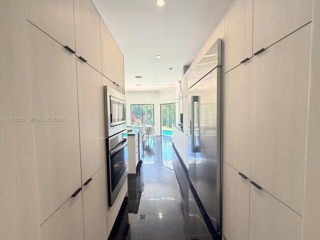 Building Photo - 301 Isla Dorada Blvd