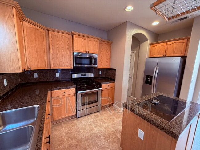 Building Photo - 9070 Jack Hammer Ct