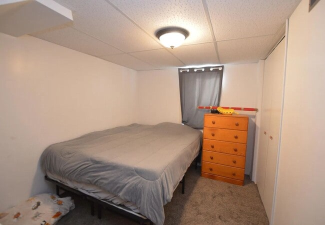 Building Photo - Beautiful 4 bedroom home