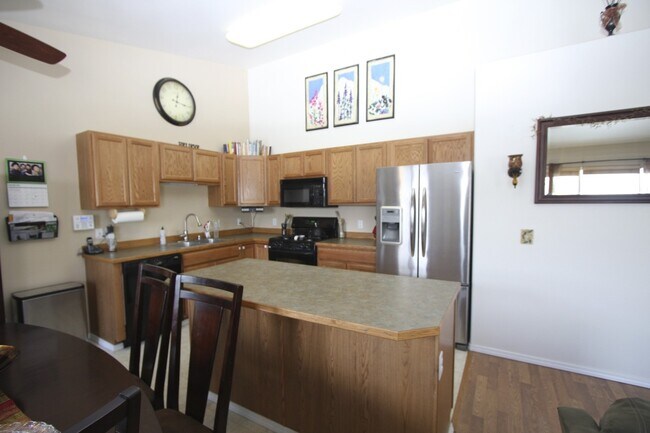 Building Photo - 17340 Flintwood Pl