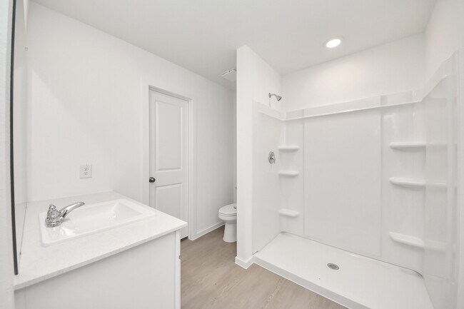 Building Photo - 317 Brandi Dr