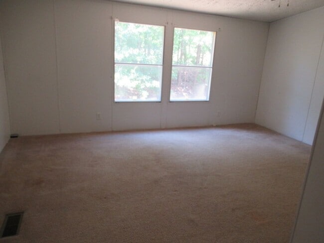 Building Photo - 406 Crystal Dr