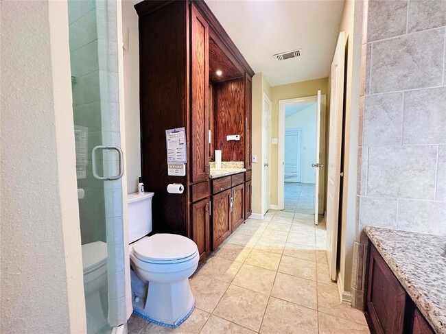 Building Photo - 7419 San Morino Dr