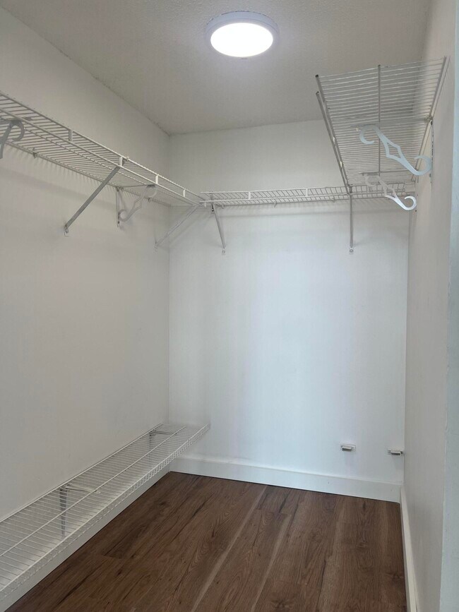 Building Photo - 2055 SW 122nd Ave
