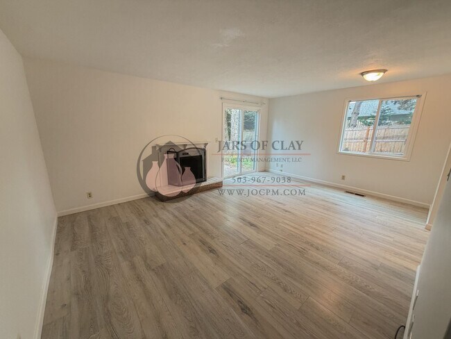 Building Photo - Fircrest Ct SE Duplex #2021-740