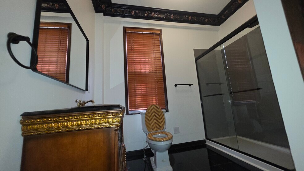 Building Photo - 178 Brunswick Ave