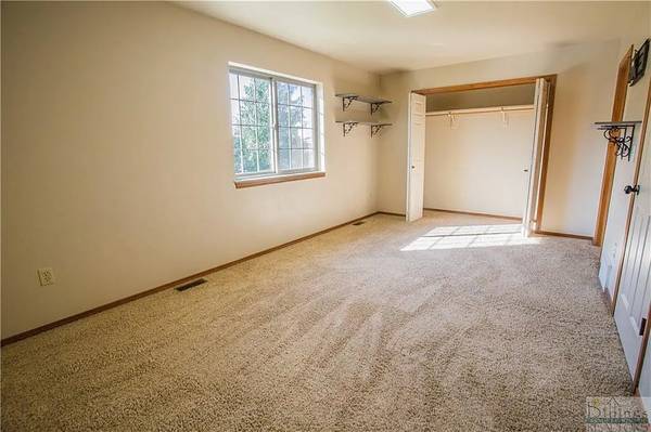 Building Photo - 714 Pebble Beach Rd