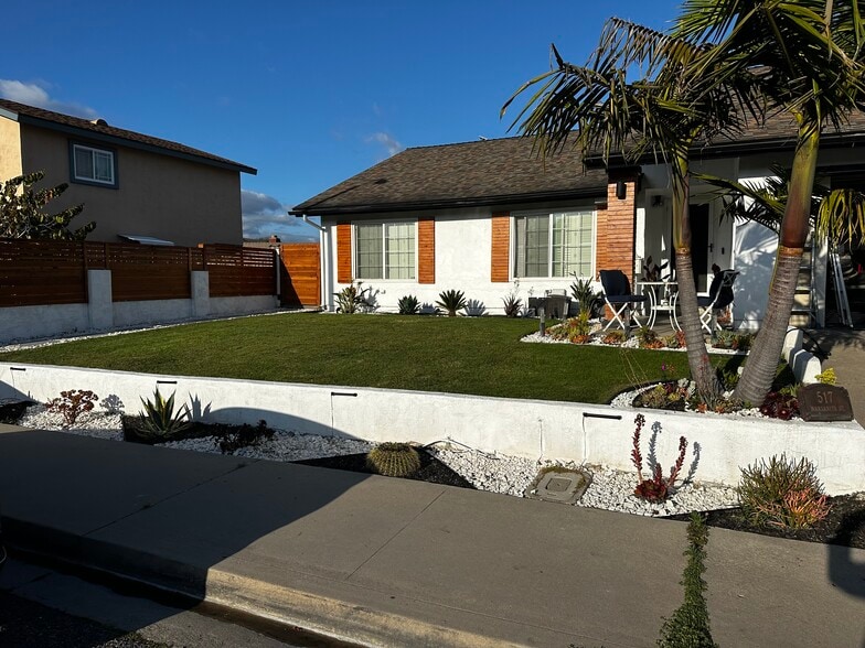 Cozy 1BR with shared kitchen & bath – available Aug 1 (one tenant only) - 517 Manzanita St