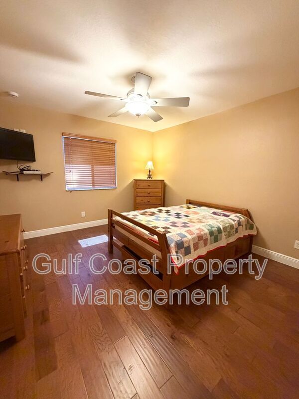 Building Photo - 17560 Brickstone Loop
