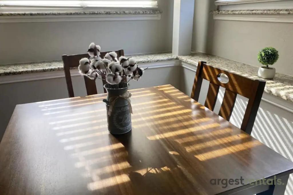 Building Photo - 4143 Norway Ln