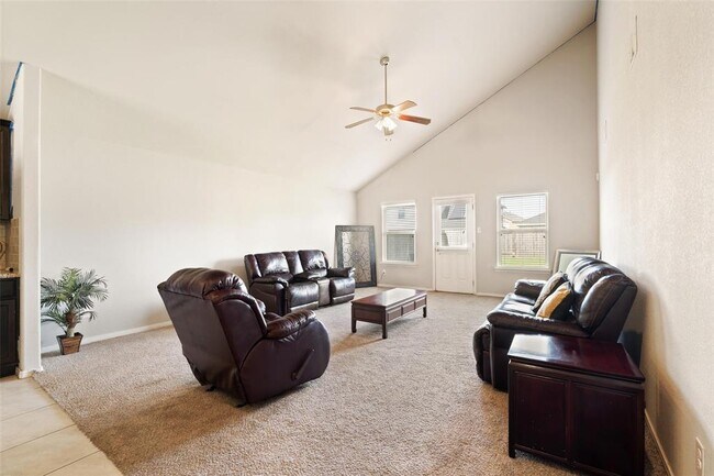 Building Photo - 2910 High Garden Ln