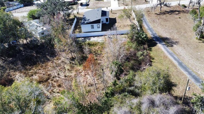 Building Photo - 9912 Golden Loop