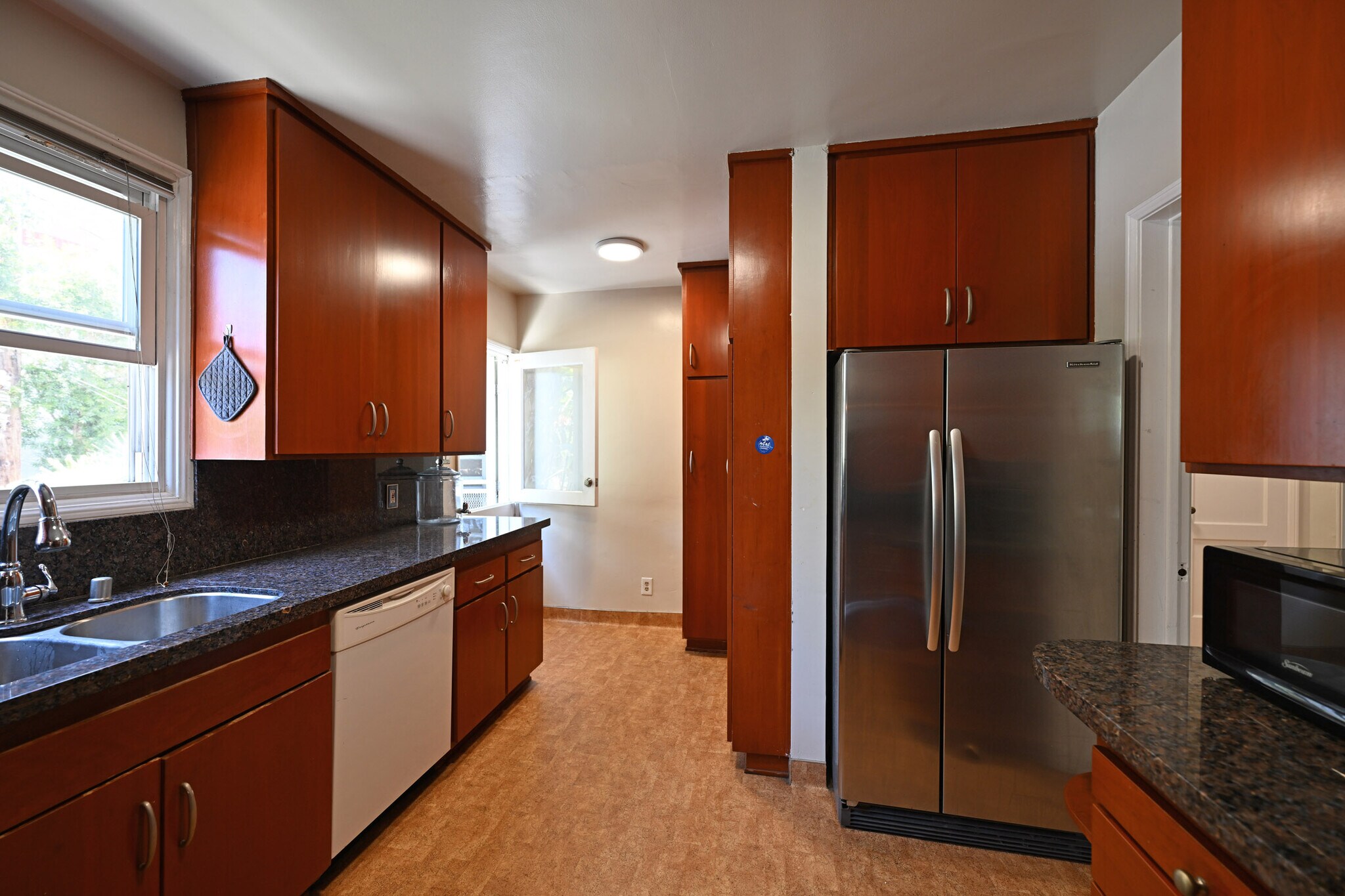 Building Photo - 11063 Ohio Ave