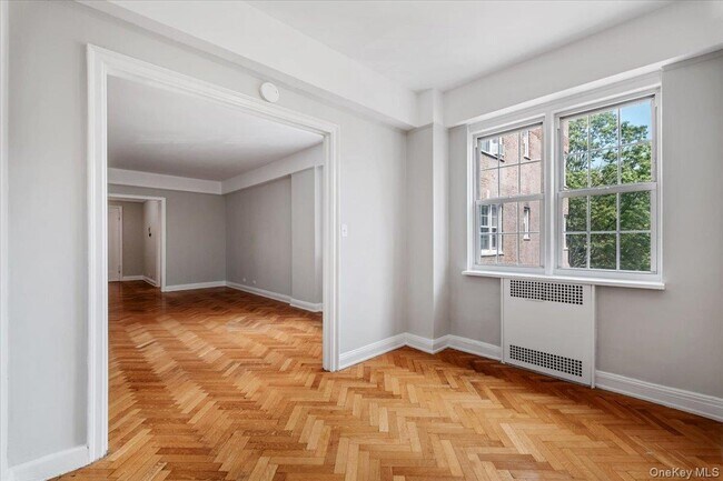Building Photo - 45 Popham Rd