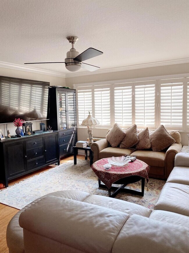 Building Photo - 1501 E Broward Blvd