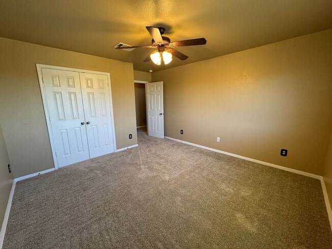 Building Photo - 507 Taurus Dr