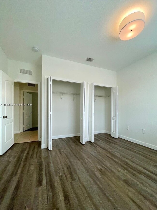 Building Photo - 2637 SE 16th Terrace