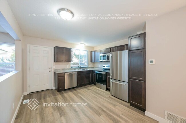 Building Photo - 9458 Devon Ct