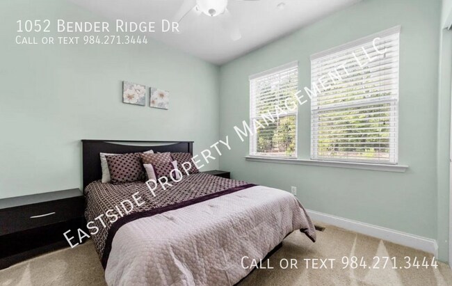 Building Photo - 1052 Bender Ridge Dr