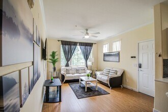 Building Photo - Fully Furnished rental, 1 bed!!