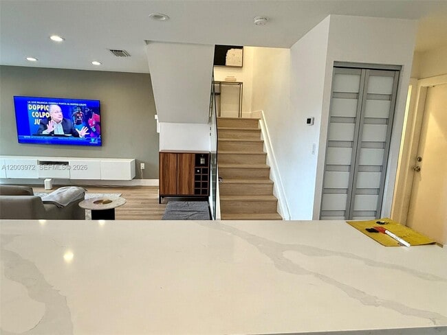 Building Photo - 6420 NW 109th Ave