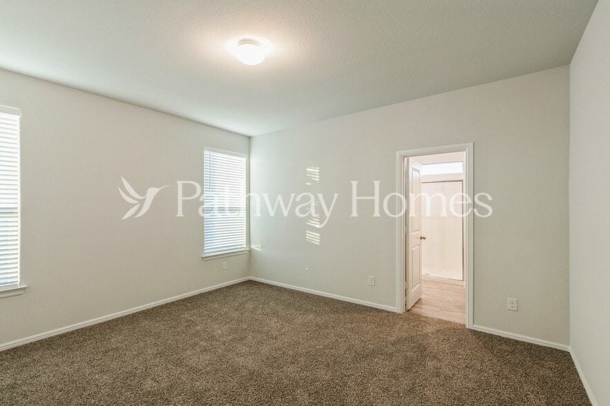 Building Photo - 9708 Olanta Trl