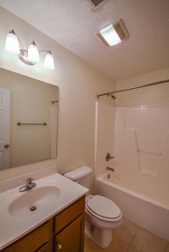 Building Photo - 217 Rolling Stone Ct