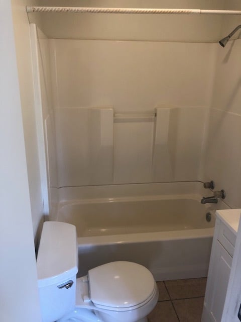 Building Photo - 213 N 6th St