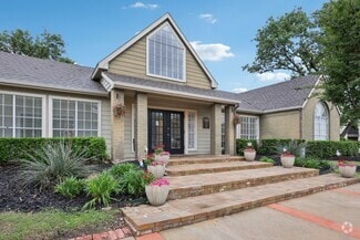 Building Photo - The Willows on Rosemeade