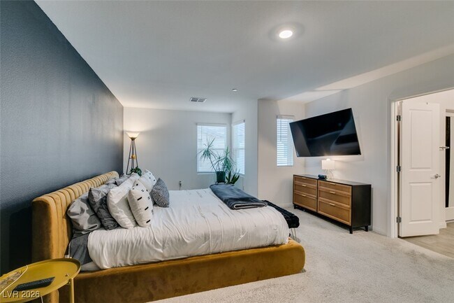 Building Photo - 12349 Golden Wreath Rd