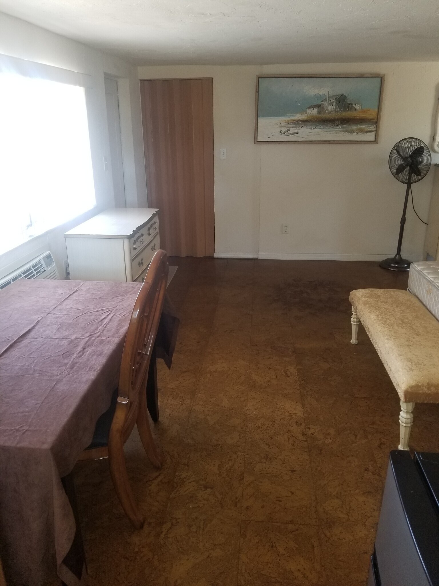 Building Photo - 300 Salem Ave NW