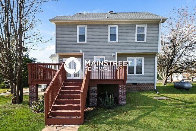 Building Photo - 3 Bedroom Pet-Friendly Home in Raleigh, NC with Main Street Renewal