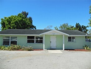 Building Photo - 3312 26th St W