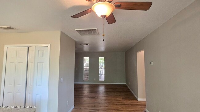Building Photo - 1535 Mango Tree Dr