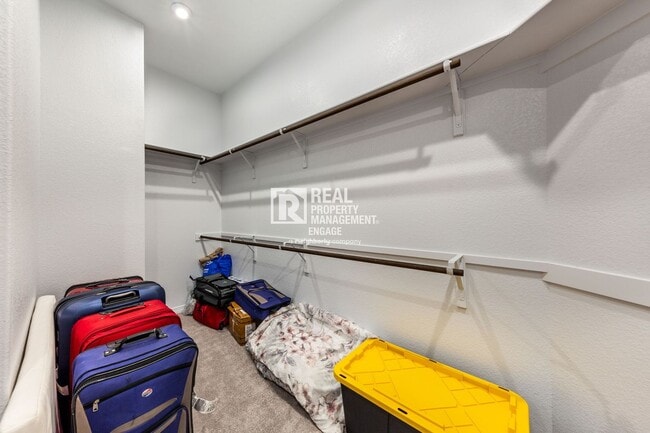 Building Photo - 2105 Bonavista Wy