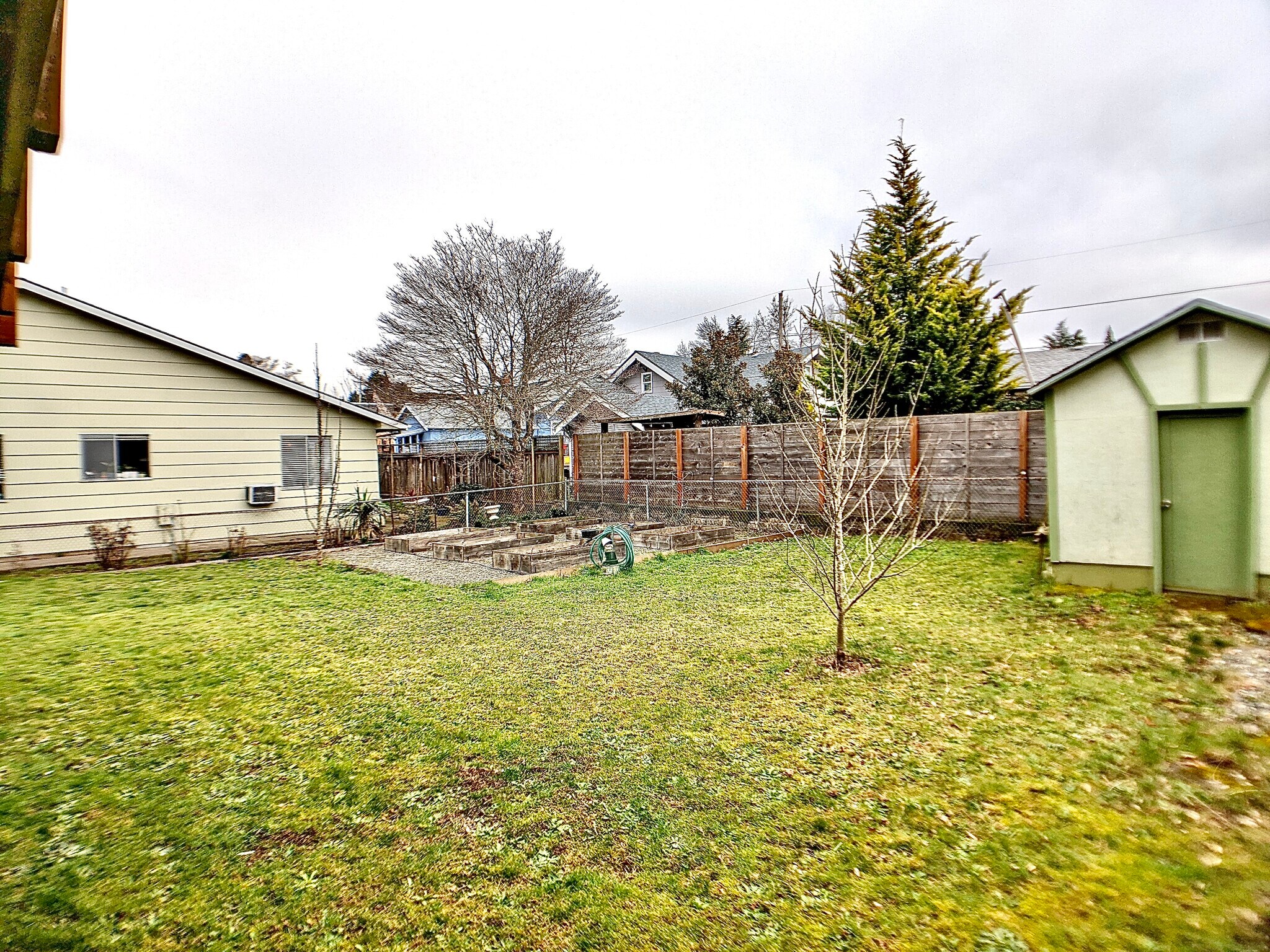 Building Photo - 2746 SE 73rd Ave