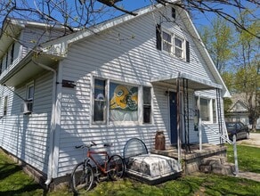 Building Photo - 313 S Grant St