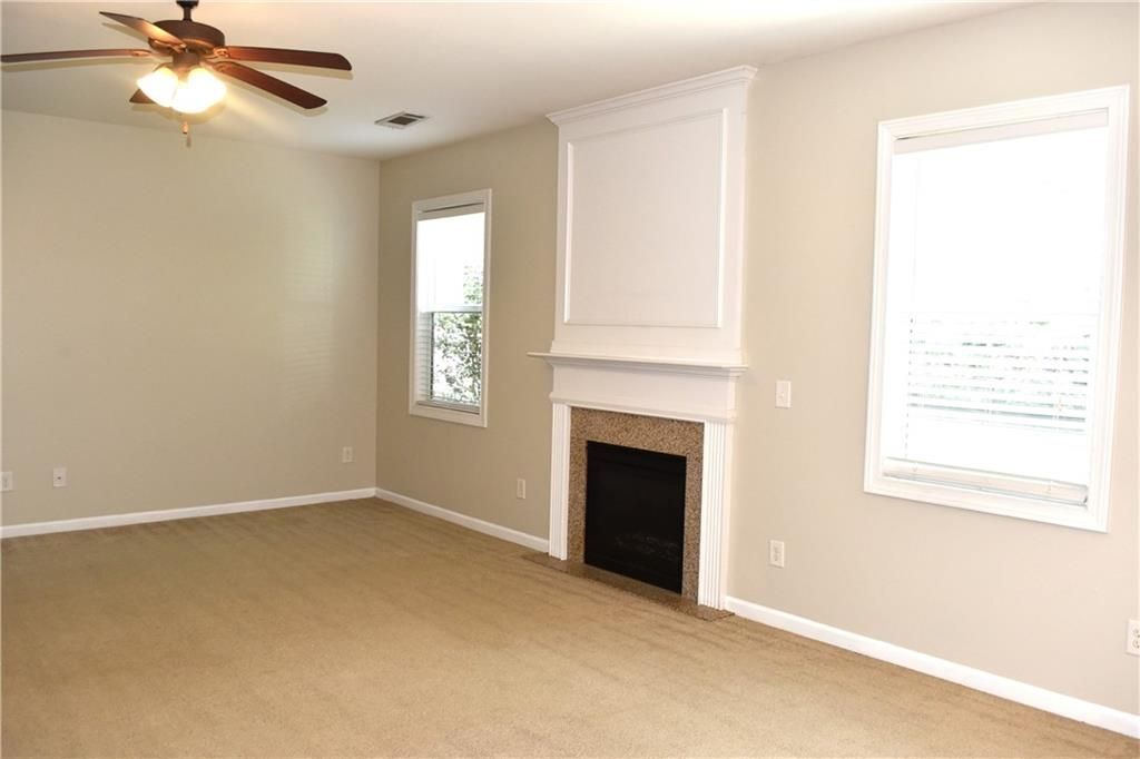 Building Photo - 3327 Edenridge Ct