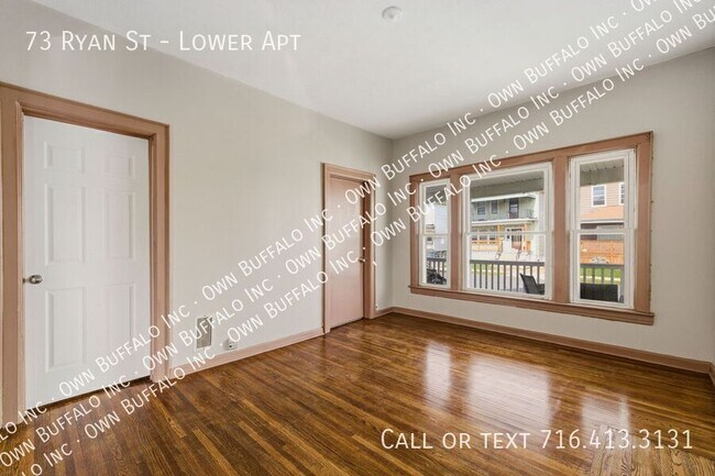 Building Photo - 73 Ryan St