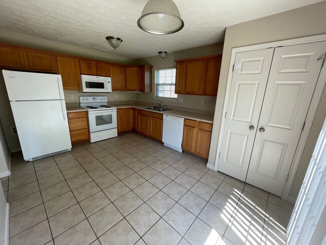 Building Photo - 3129 Cirrus Ct