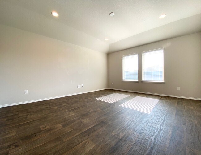 Building Photo - 21011 Bryant Maple Ct