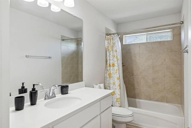 Building Photo - 2901 Adon Springs Ln